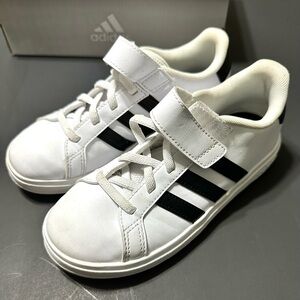 Adidas Grand Court 2.0 El K shoe size 1.5
